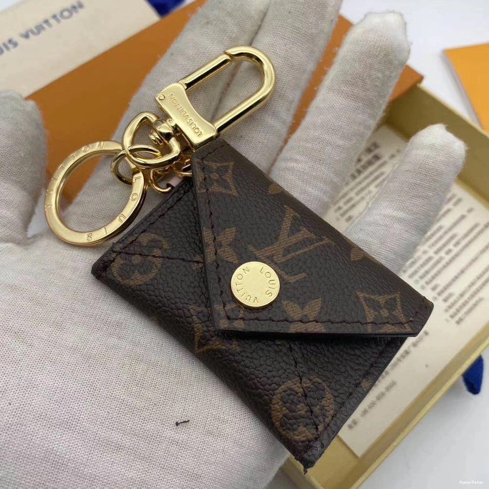 KEY VUITTON AND POUCH HOLDER LOUIS KIRIGAMI CHARM BAG 0709